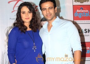 Ishkq In Paris Promotion At Reliance Digital Store  photo 17