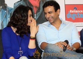 Ishkq In Paris Promotion At Reliance Digital Store  photo 36