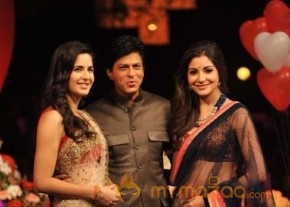Jab takHai jaan team at India Got Talent photo 34