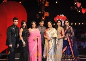 Jab takHai jaan team at India Got Talent photo 30