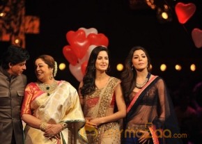 Jab takHai jaan team at India Got Talent photo 3