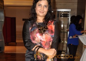 Jacqueline Launch Dr Dinyar's Book On Perfect Skin  photo 15