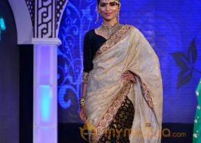 Joh Rivaaj Fashion Show Photos photo 9