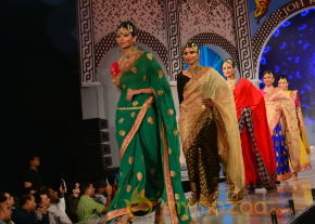 Joh Rivaaj Fashion Show Photos photo 27