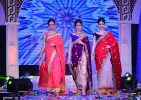 Joh Rivaaj Fashion Show Photos photo 17