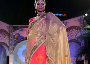 Joh Rivaaj Fashion Show Photos photo 12