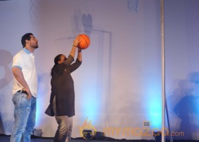 John Abraham Fulfills His Mother's Basketball Dream  photo 6