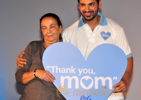John Abraham Fulfills His Mother's Basketball Dream  photo 12