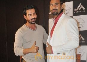 John Abraham Photos At Haymaker Gym Promotion photo 9