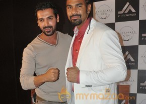 John & Hayemaker Promote JA Hayemaker Fitness Franchise   photo 6