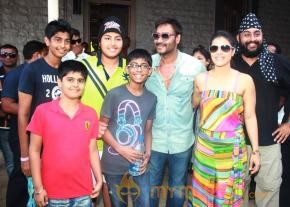 Kajol Devgn & Ajay Devgn At The Clean & Green Lonavala Event  photo 11