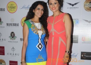 Karisma at Glamour Jewellery Exhibition 2014 photo 18
