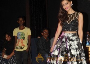 Khoobsurat Movie Music Launch Gallery photo 110