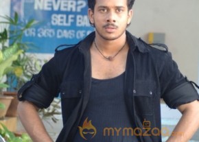 Killadi Movie Latest Stills photo 8