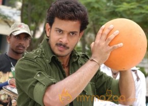 Killadi Movie Latest Stills photo 7