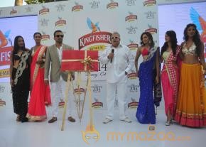 Kingfisher Calendar 2014 Launch Photos photo 30