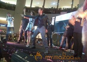 Krrish 3 Movie Promotion At Dubai Images photo 23