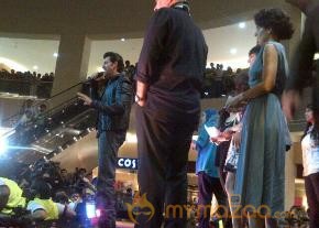 Krrish 3 Movie Promotion At Dubai Images photo 7