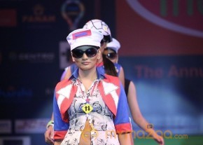Lakhotia Love India Fashion Show Photos 02 photo 86