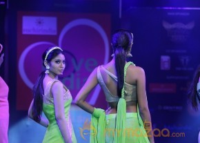 Lakhotia Love India Fashion Show Photos 02 photo 57