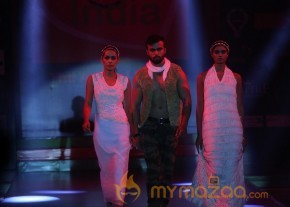 Lakhotia Love India Fashion Show Photos 02 photo 39