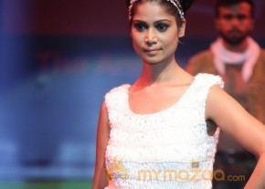 Lakhotia Love India Fashion Show Photos 02 photo 62
