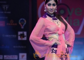 Lakhotia Love India Fashion Show Photos 02 photo 54