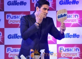 Launch of Gillette Fusion Power  photo 5