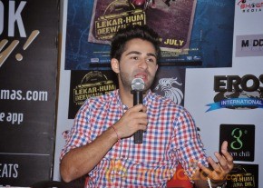 Lekar Hum Deewana Dil Movie Press Meet photo 52