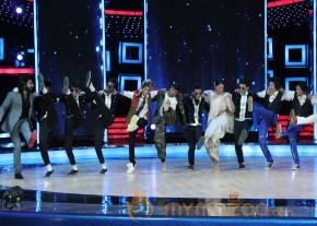 Lootera Team At Star Plus India Dancing Superstar 2  photo 44