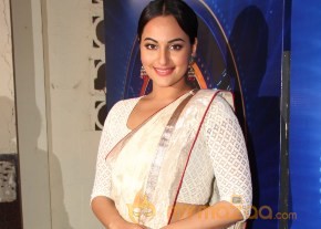 Lootera Team At Star Plus India Dancing Superstar 2  photo 17