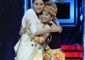 Lootera Team At Star Plus India Dancing Superstar 2  photo 3
