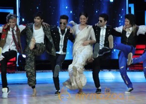 Lootera Team At Star Plus India Dancing Superstar 2  photo 42