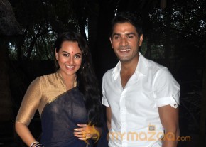 Lootera Team Promote On The Sets Of TV Serial Uttaran  photo 9
