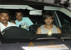 Malaika Arora, Karishma & Amrita snapped at airport  photo 13