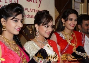 Manepally Dhanteras Jewellery Collections Launch Photos photo 58