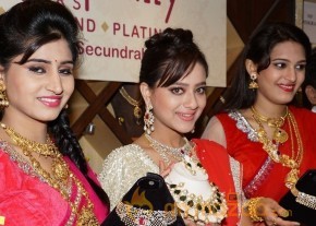 Manepally Dhanteras Jewellery Collections Launch Photos photo 39