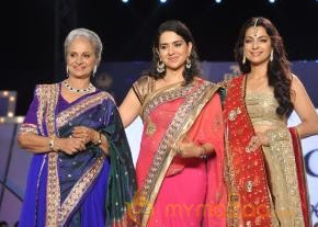 Manish Malhotra & Shaina NC For CPAA Fashion Show  photo 75