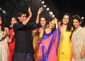 Manish Malhotra & Shaina NC For CPAA Fashion Show  photo 41