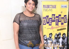 Maria Roe Vincent Neethan Yen Dream Girl Launch Photos