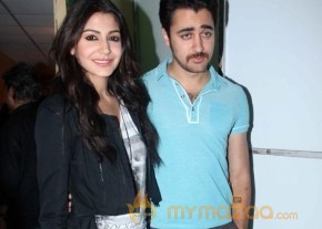 MATRU KI BIJLEE KA MANDOLA MOVIE PICS photo 6