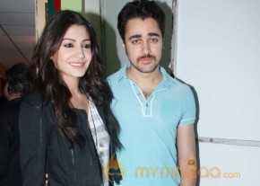 MATRU KI BIJLEE KA MANDOLA MOVIE PICS photo 20