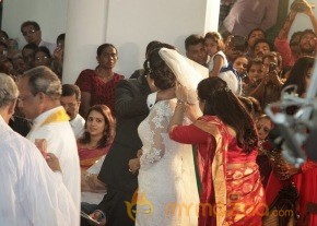 Meera Jasmine Wedding Photos photo 5
