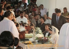 Meera Jasmine Wedding Photos photo 10