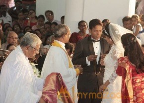 Meera Jasmine Wedding Photos photo 3