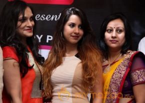 Miss And Mrs Gujarati India Auditions Photos2 photo 5