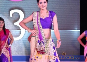 Miss n Mrs India Gujarati Fashion Show Photos photo 86