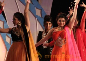 Miss n Mrs India Gujarati Fashion Show Photos photo 43