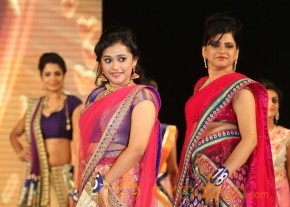 Miss n Mrs India Gujarati Fashion Show Photos photo 7