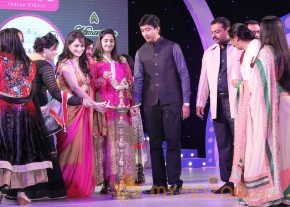 Miss n Mrs India Gujarati Fashion Show Photos photo 21